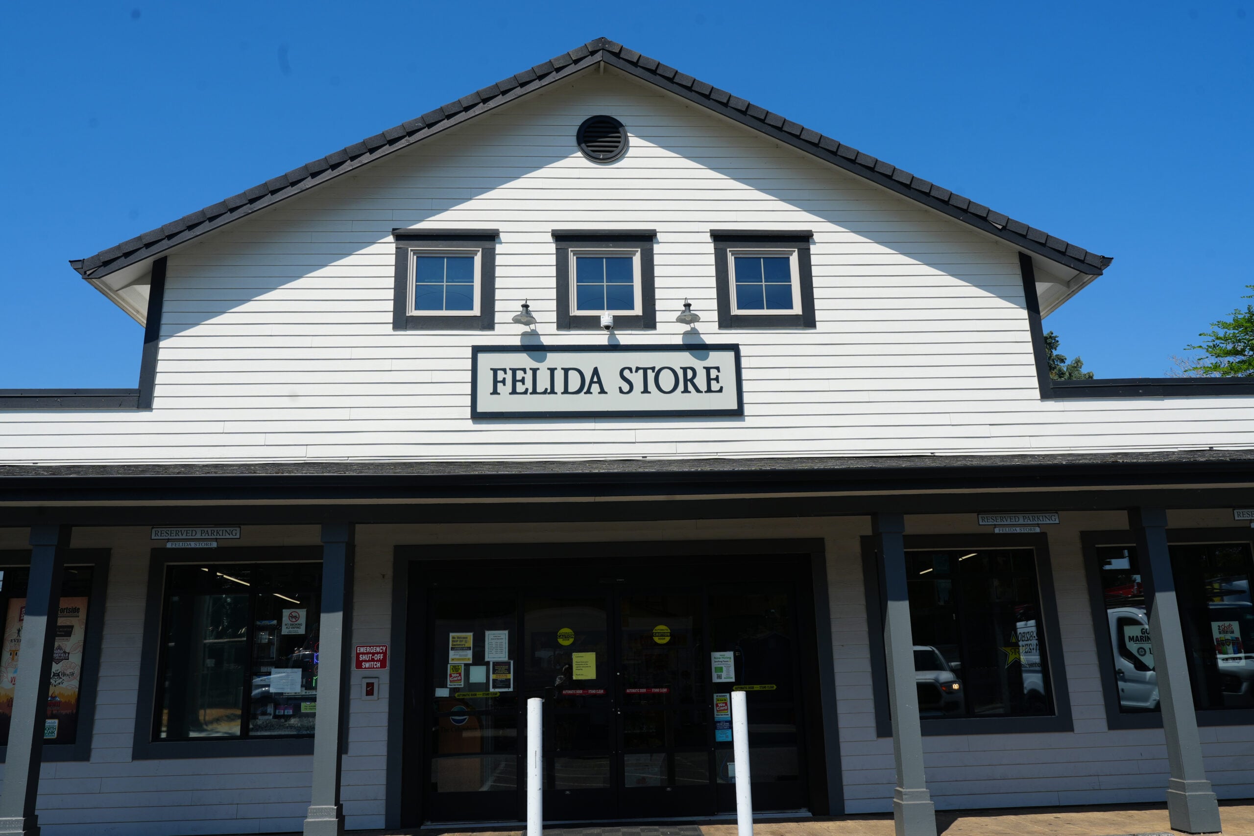 Felida Store storefront